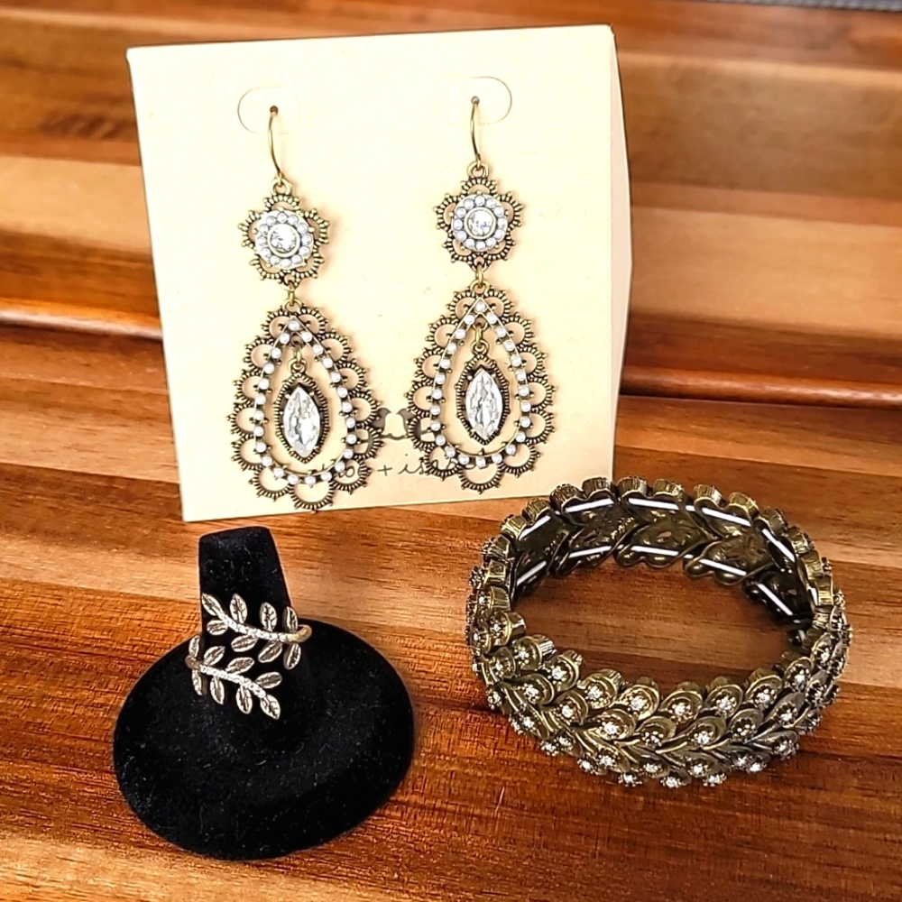 chloe+isabel jewelry set
